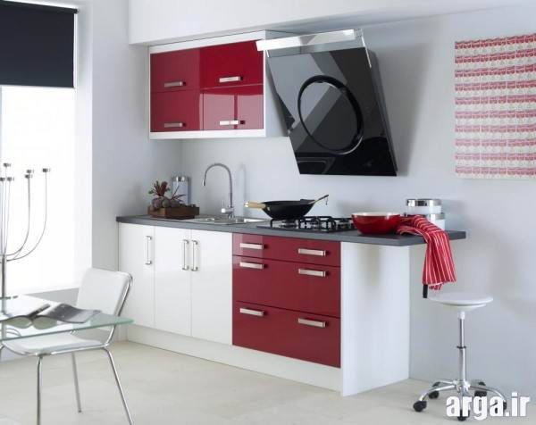 آشپزخانه سفید و قرمز