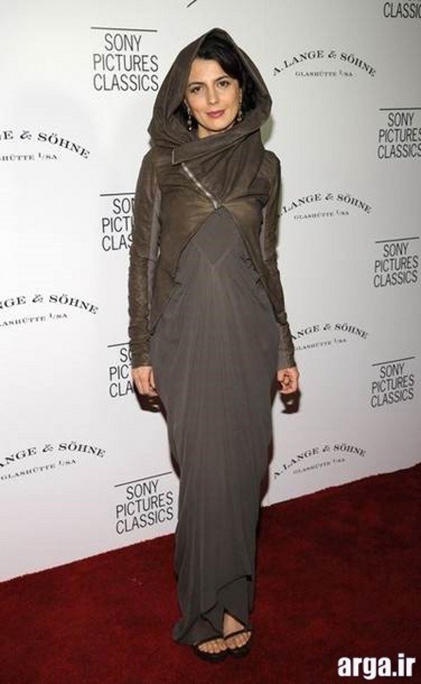 لیلا حاتمی با لباسی زیبا