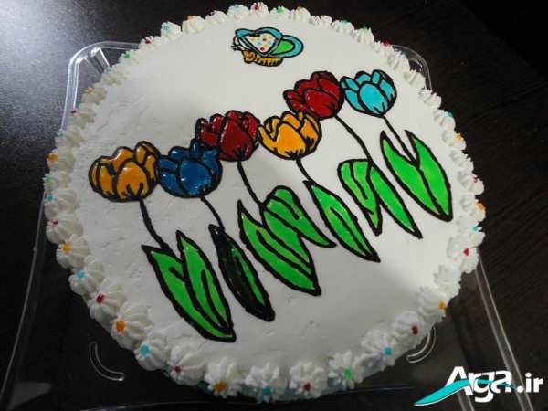 تزیین کیک به شکل گل وپروانه 