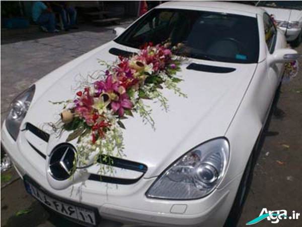 ماشین عروس با گل مصنوعی