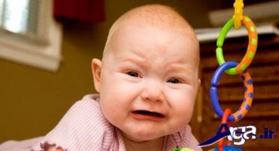 علت گریه های بدون دلیل نوزادان 