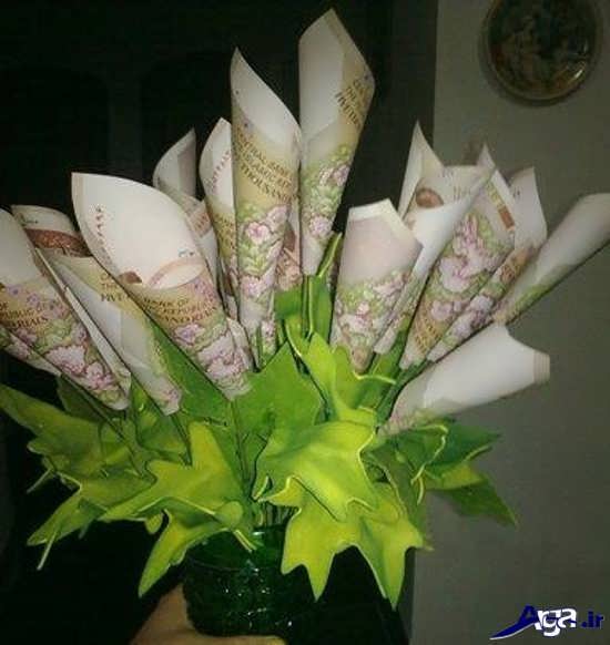 تزیین اسکناس به شکل دسته گل زیبا