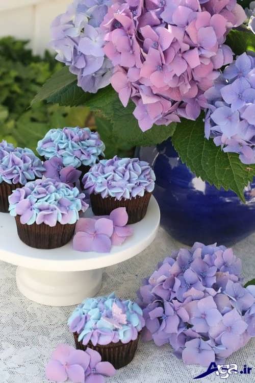 Decorating-cupcakes-9.jpg