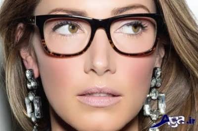 استفاده از مدام از عینک راهی برای کوچک تر کردن بینی 