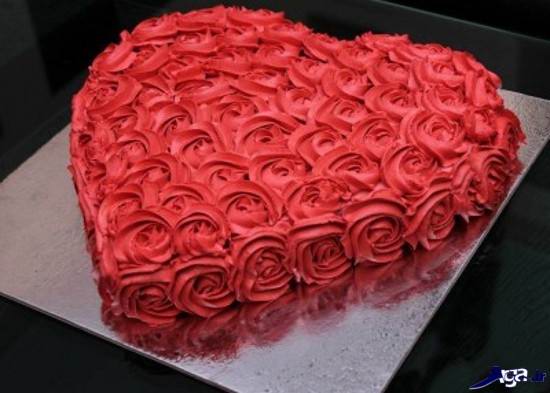 عکس کیک با طرح قلب و گل