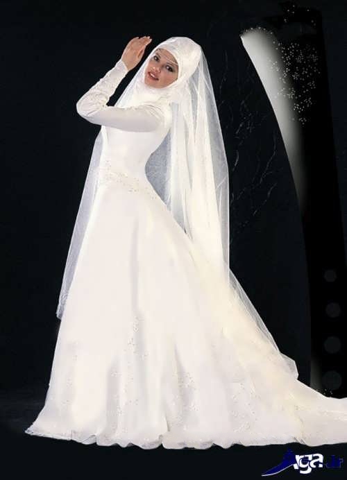 لباس عروس پوشیده 
