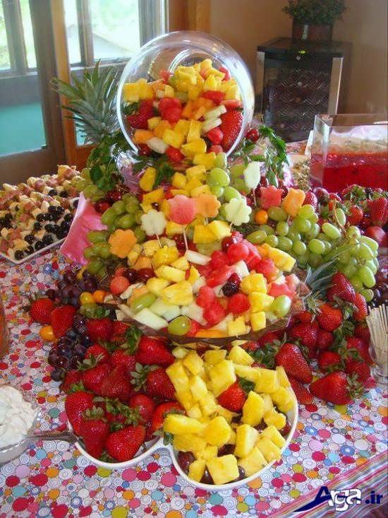 تزیین میوه ها روی میز 