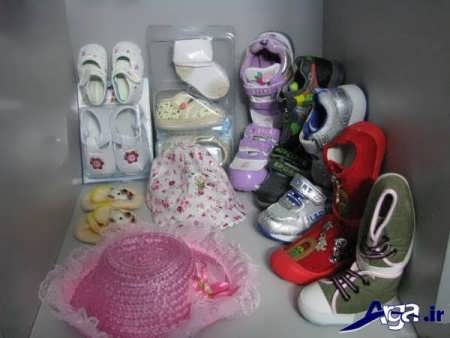 چیدمان کفش های نوزاد دختر و پسر 