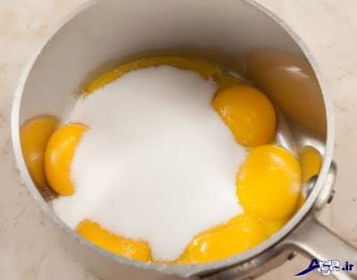ترکیب شکر و تخم مرغ 
