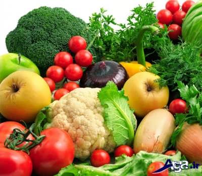 مصرف سبزیجات و میوه های حاوی آب برای لاغر شدن صورت 