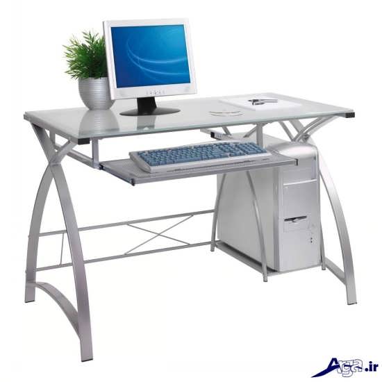طراحی زیبا برای میز کامپیوتر
