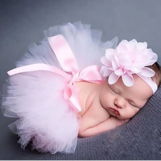 عکس نوزاد خوابیده برای پروفایل