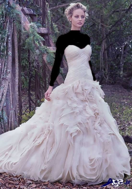 لباس عروس دکلته 96 