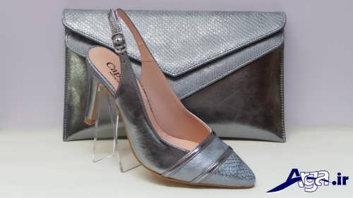 مدل کیف و کفش خاکستری زنانه 