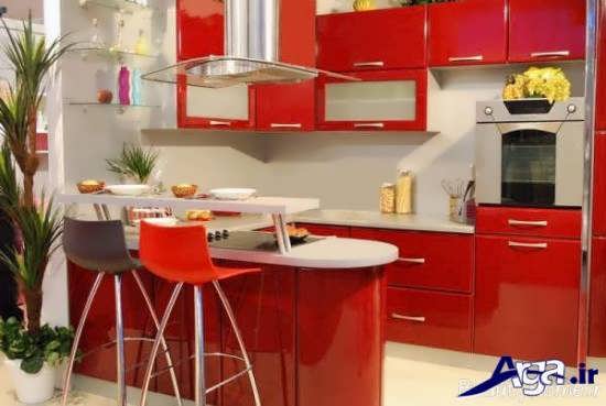 فضای کوچک آشپزخانه با مدل کابینت قرمز