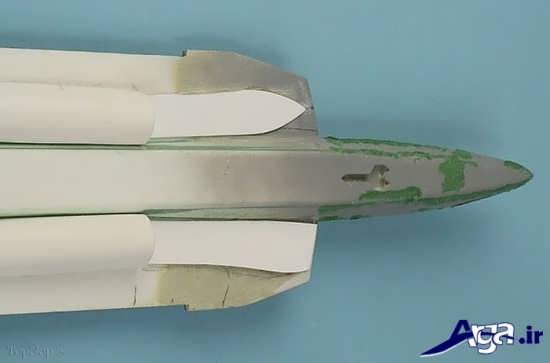 یک نوع ساخت هواپیمای کاغذی