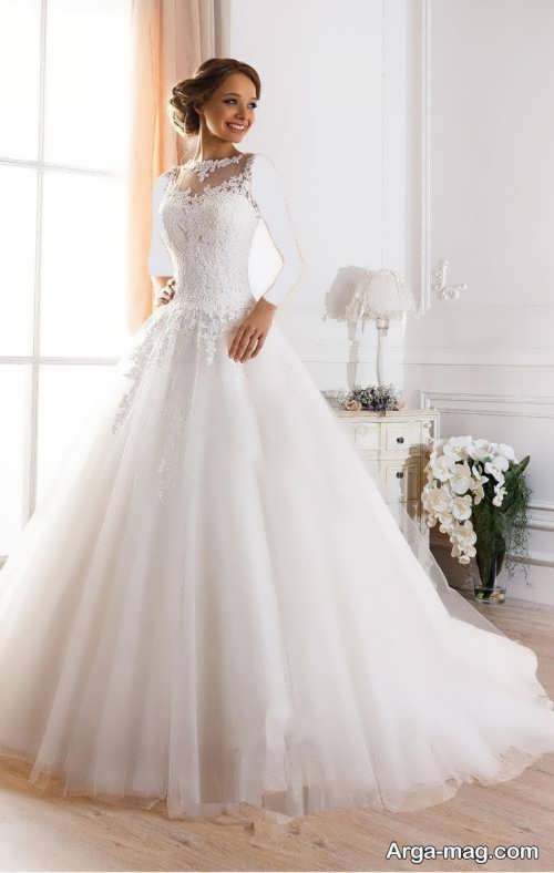 [تصویر:  Collar-Wedding-Dress-Princess-10.jpg]