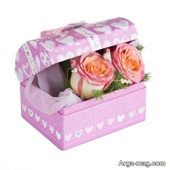 تزئین گل رز جعبه ای