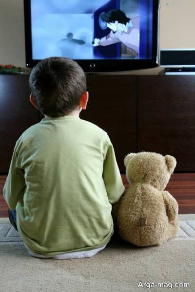 هر آنچه لازم است از نکات تماشای تلویزیون برای کودکان بدانید