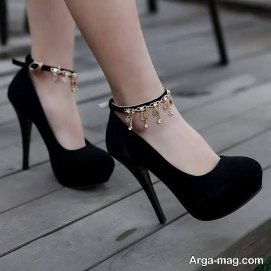 [تصویر:  Fashionable-womens-shoes-15.jpg]