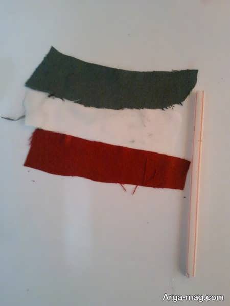 کاردستی پرچم با تکه های پارچه