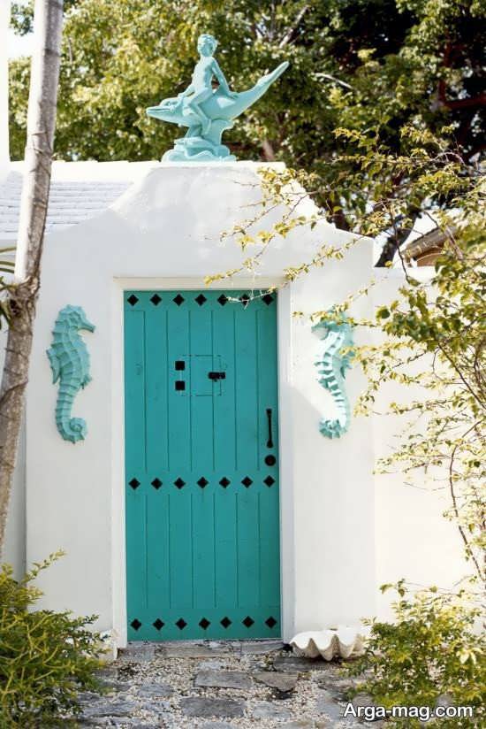 درب ورودی منزل با تم سبز-آبی