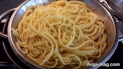 آبکش کردن اسپاگتی
