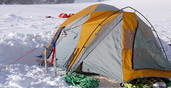 چادر مسافرتی برای کوه