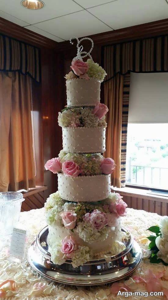 تزیین کیک عروسی با روش های خلاقانه 