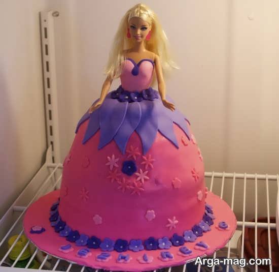 تزیین عروسکی کیک تولد 