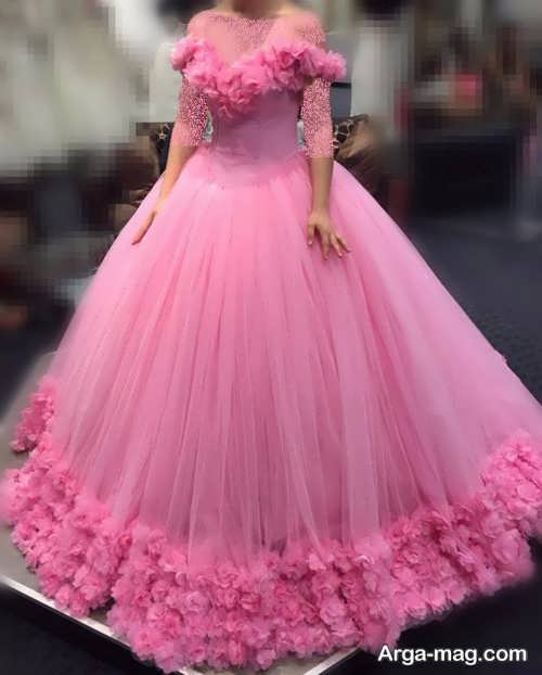 [تصویر:  Pink-Wedding-Dress-13.jpg]
