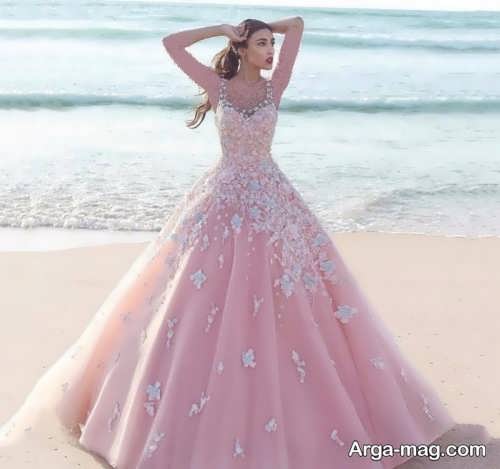 [تصویر:  Pink-Wedding-Dress-17.jpg]