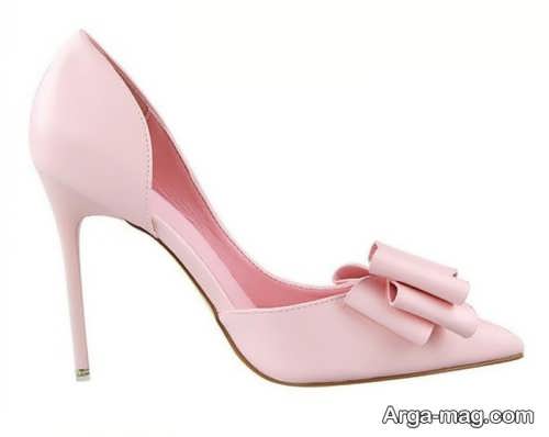 [تصویر:  Pointed-High-heel-shoes-model-25.jpg]