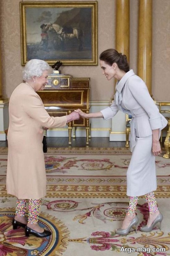 آنجلینا جولی در کنار ملکه انگلیس