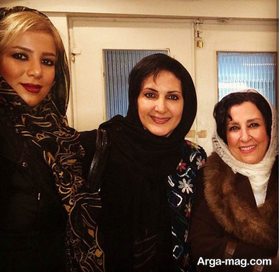 فرناز ملکی خواننده مجاز ایران