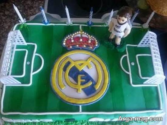 تزیین زیبای کیک با طرح رئال مادرید