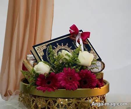 تزیین شیک قرآن عروس با گل 