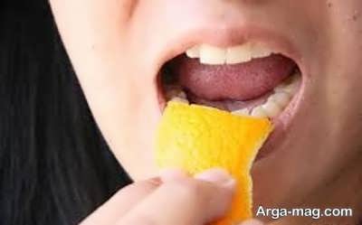 تمیز کردن دندان با پوست پرتقال