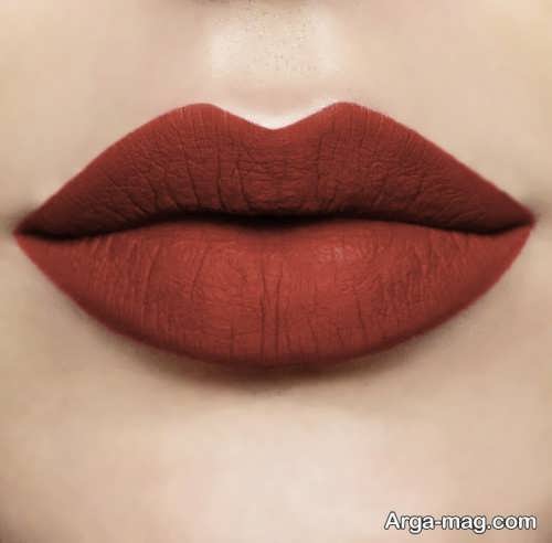 Girl-Lipstick-Model-2.jpg