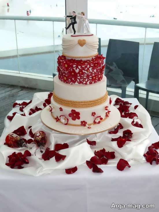 [تصویر:  Wedding-Cake-Model-3.jpg]