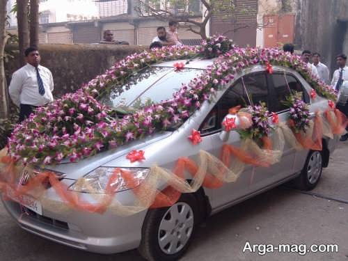 تزیین کردن ماشین عروس با گل 