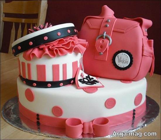 تزیینات کیک تولد زنانه 