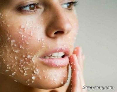 لایه برداری پوست صورت با استفاده از نمک اپسوم
