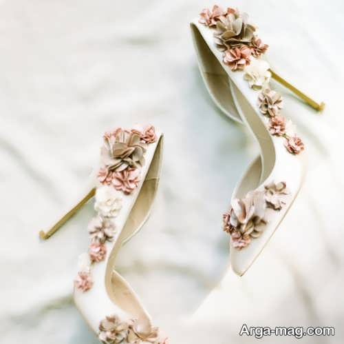 کفش عروس تزیین شده 