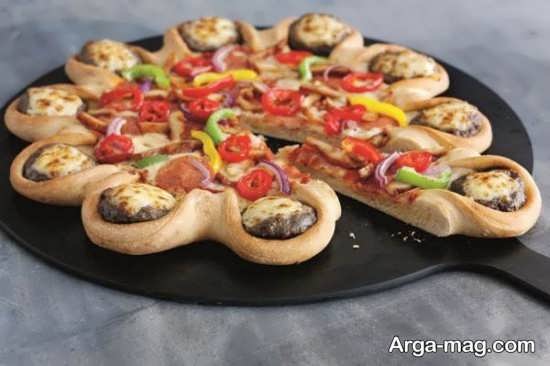 تزیینات پیتزا با قارچ