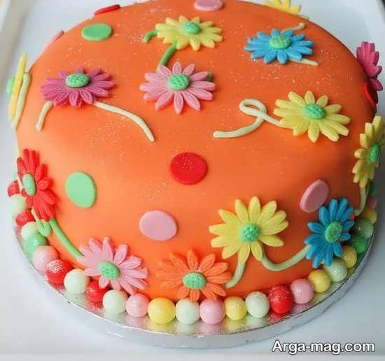 تزیینات کیک تولد خانگی با طرح جالب