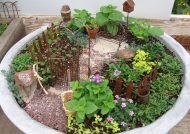طراحی باغچه حیاط منازل مسکونی