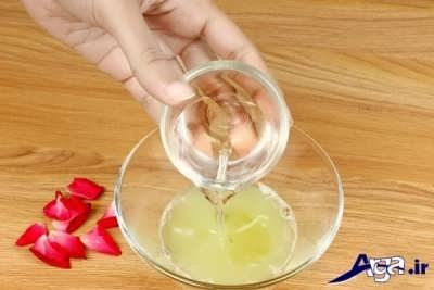اضافه کردن گلاب به مخلوط آب خیار و آب لیمو ترش 