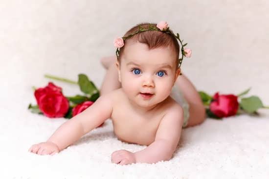 عکس نوزاد دختر برای پروفایل