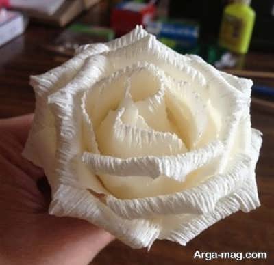 ترفند ساده برای درست کردن گل با دستمال کاغذی